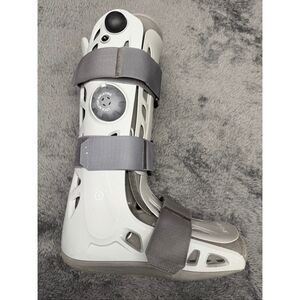 Adult Medium Medical Walking Boot With Air Pump In Good Shape!
